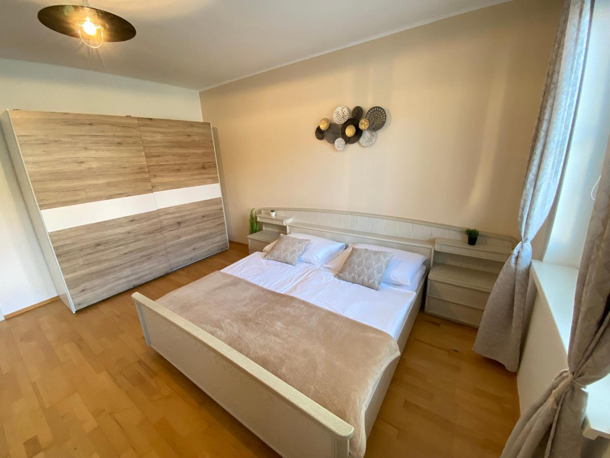 Hotel & Wirtshaus Hoedl-Kaplan Feldbach  Rom bilde